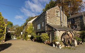 The Granary At Bissick Old Mill